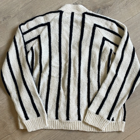 NWT The Great. The Sea Stripe Boxy Cardigan in Cream with Black Stripes. Size 1. - Picture 4 of 7